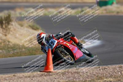 media/Apr-19-2025-AHRMA (Sat) [[3d98ca3309]]/Race/Group 8/Turn 4/